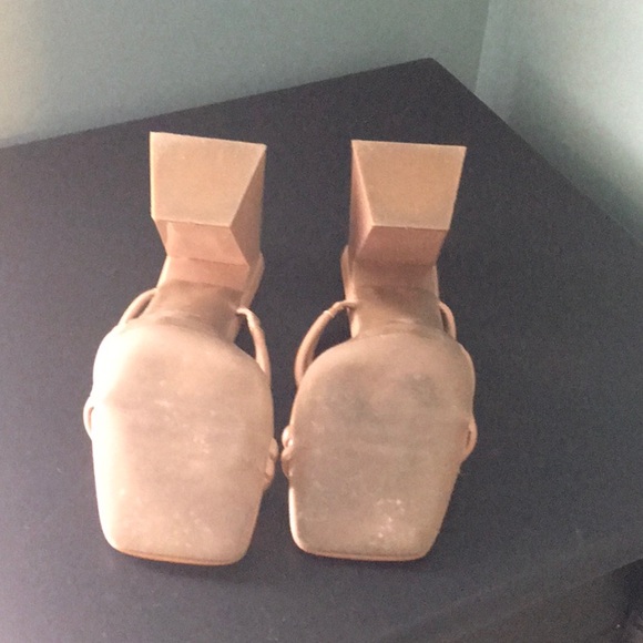 Tan Block Heel Sandals - Picture 4 of 4